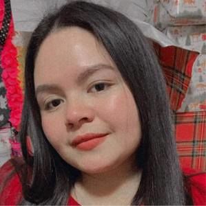 Meet your Posher, Dina